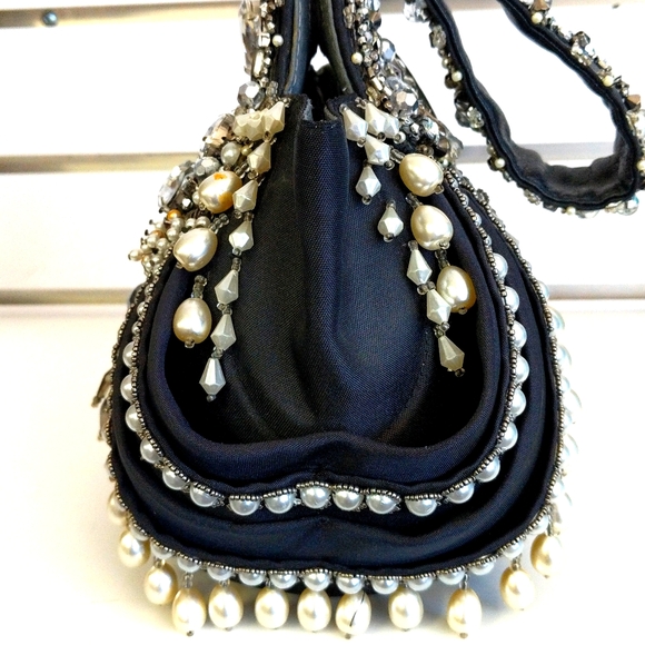 Mary Frances Handbag - Picture 5 of 10